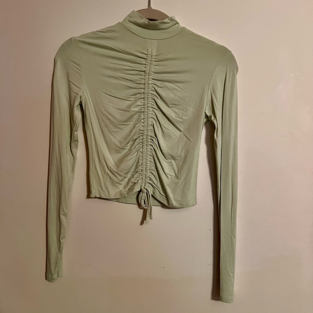 GARAGE Mock Neck
